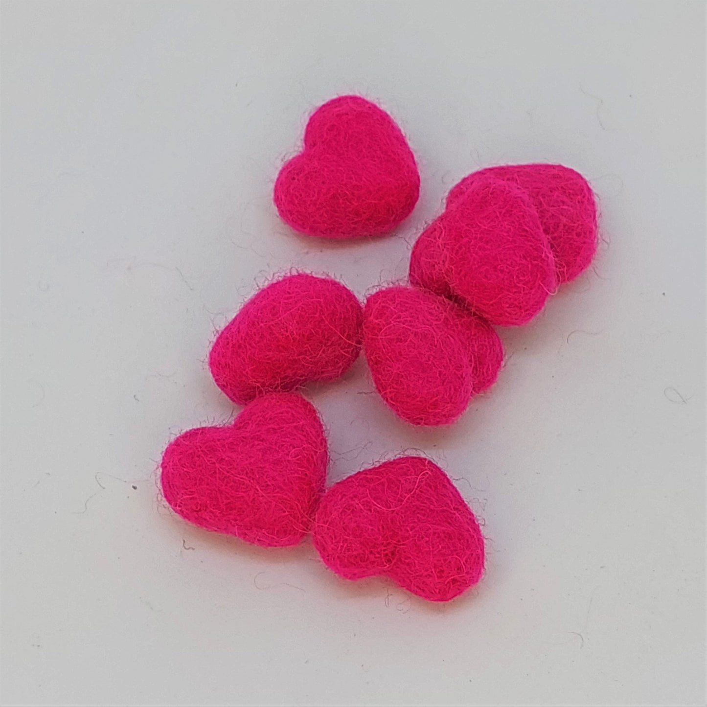 Petite Hearts - Cerise