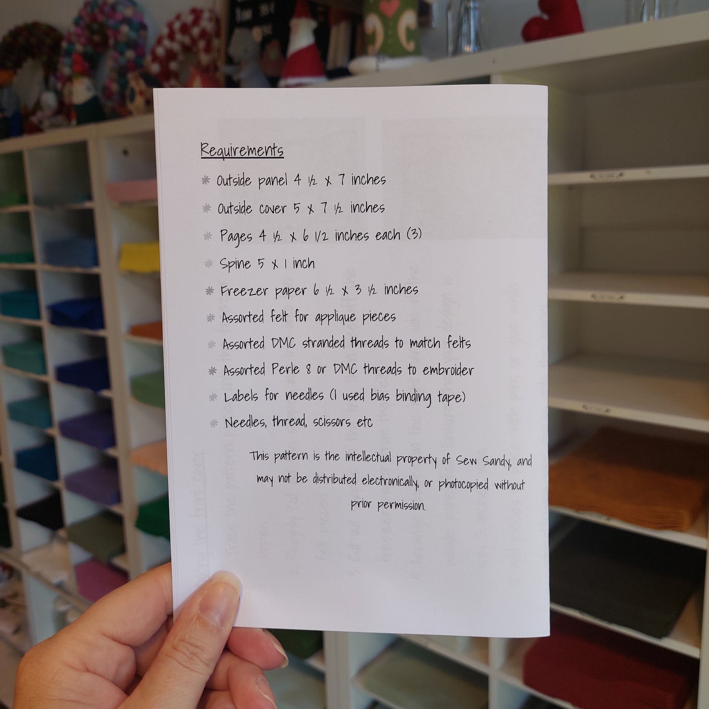 Moonglow Needle Book - Sew Sandy