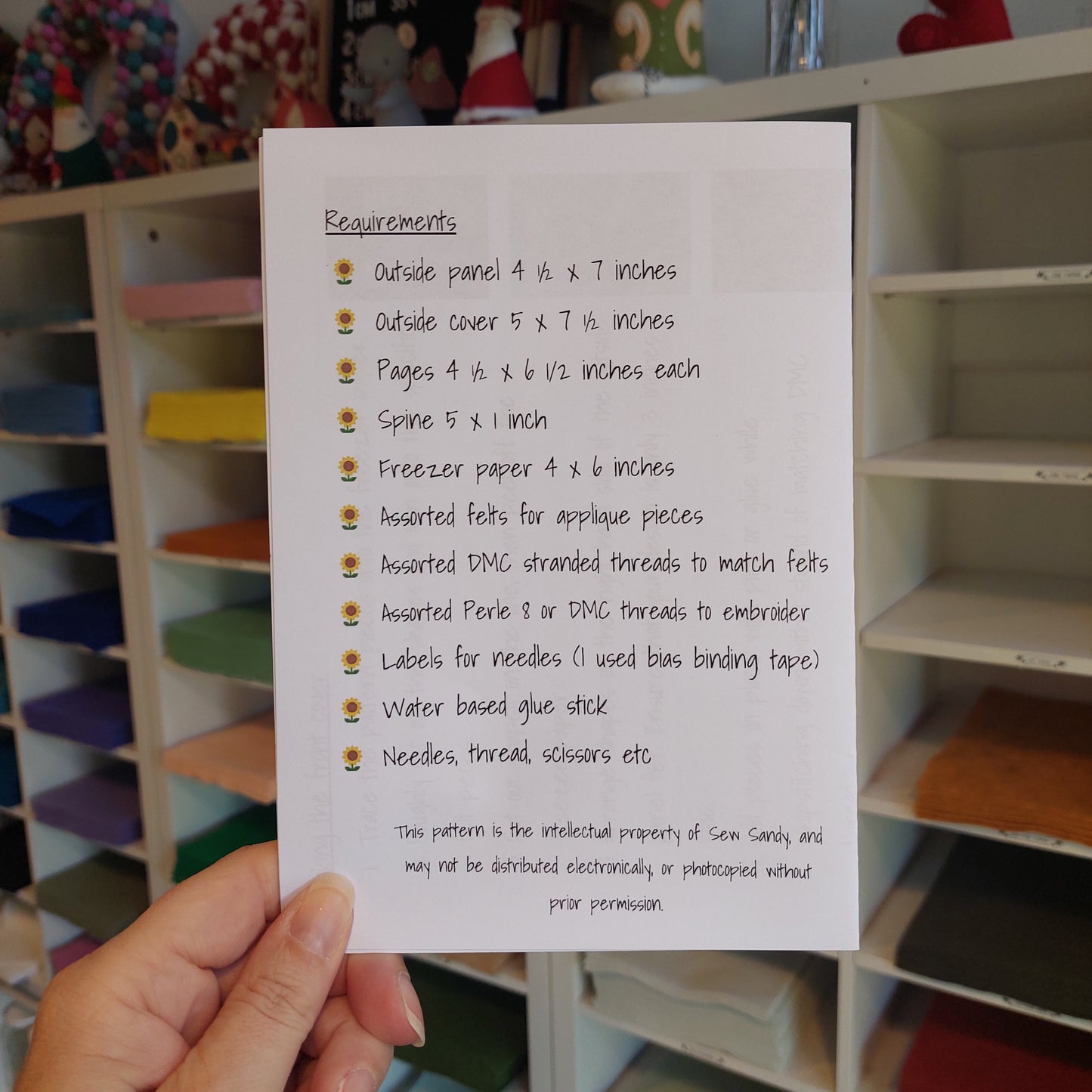 Bloom Needle Book - Sew Sandy