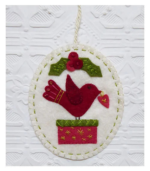 Christmas Birdie, Pattern by Marg Low