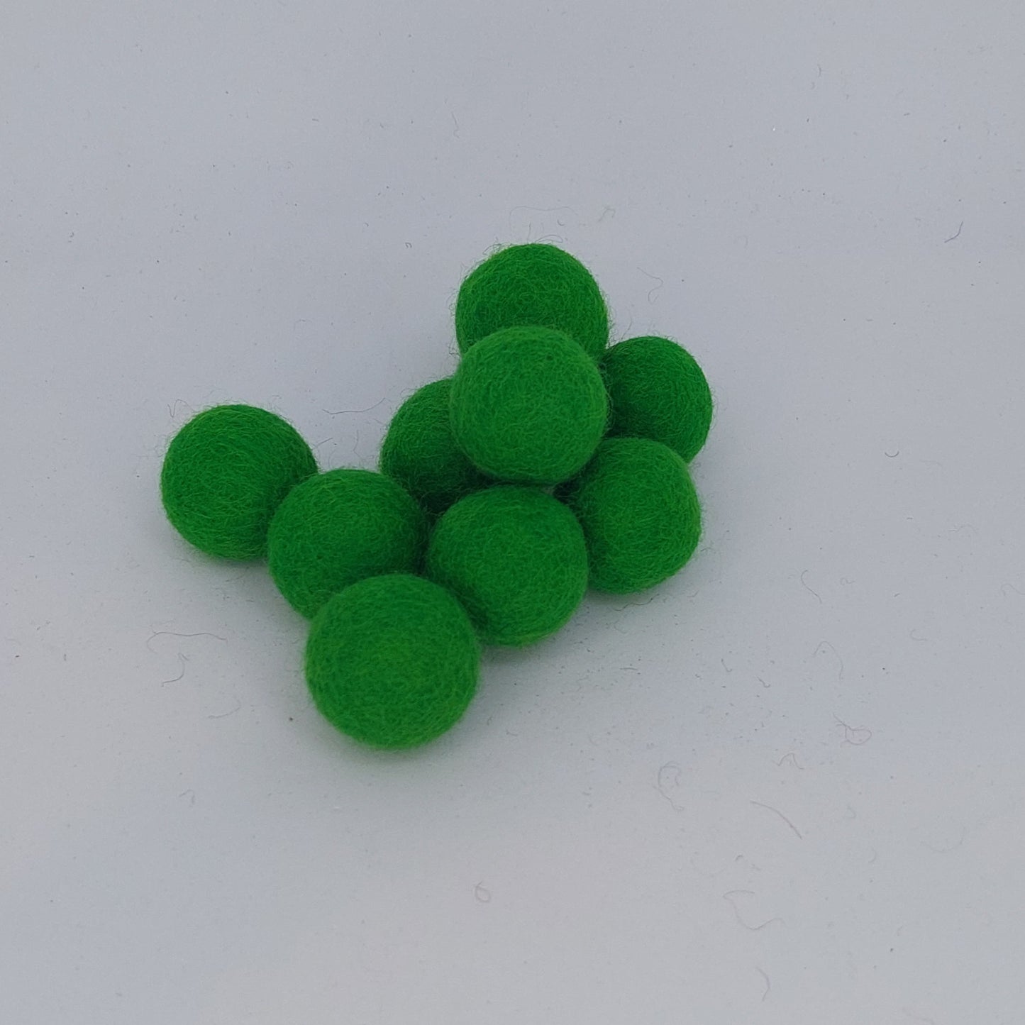 Felt Balls - Kelly Green