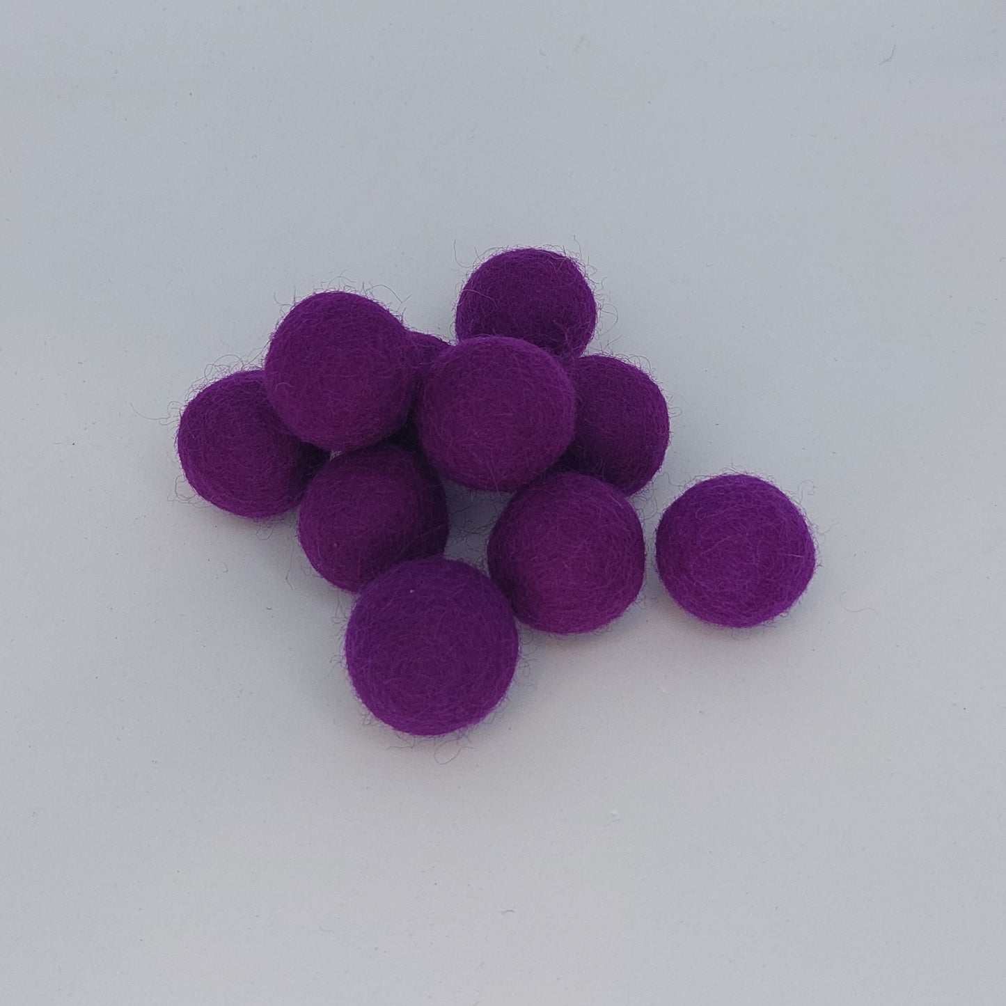 Felt Balls - Mulberry