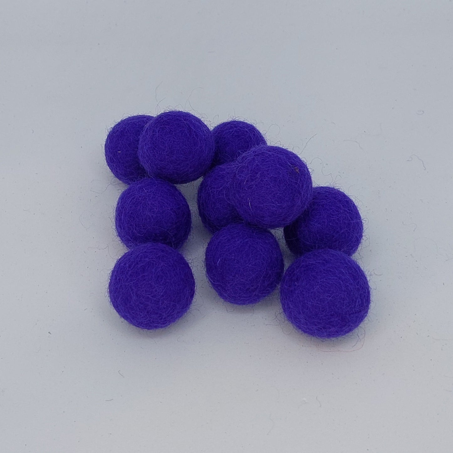 Felt Balls - Ultra Violet