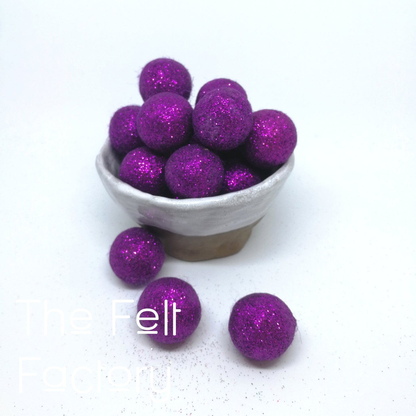 Glitter Felt Balls - Boysenberry