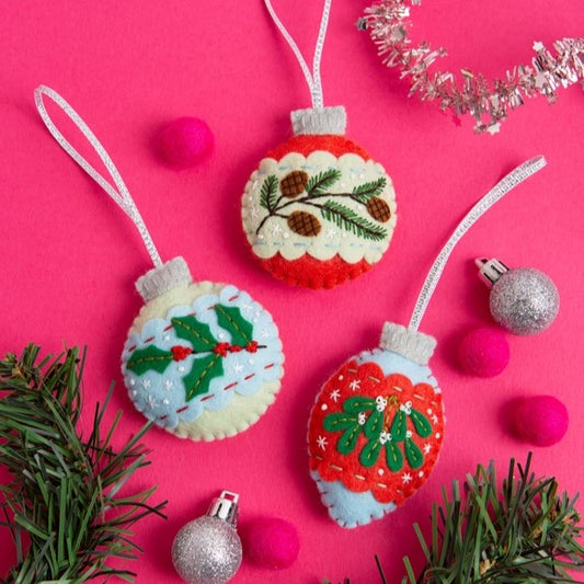 Christmas Baubles Felt Craft Kit - Hawthorn Handmade