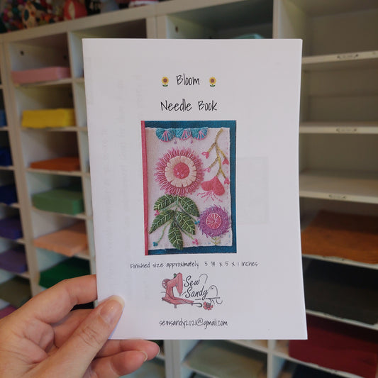 Bloom Needle Book - Sew Sandy