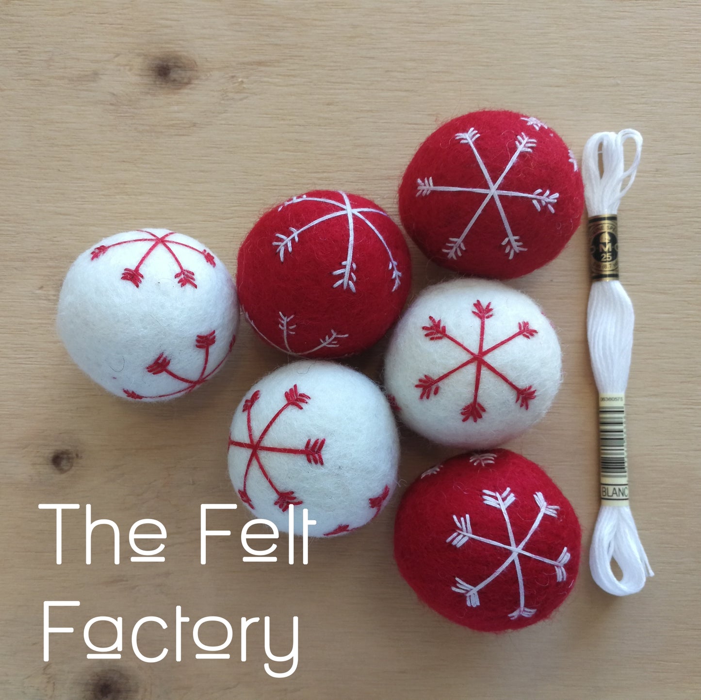 Large Snowflake Balls - White